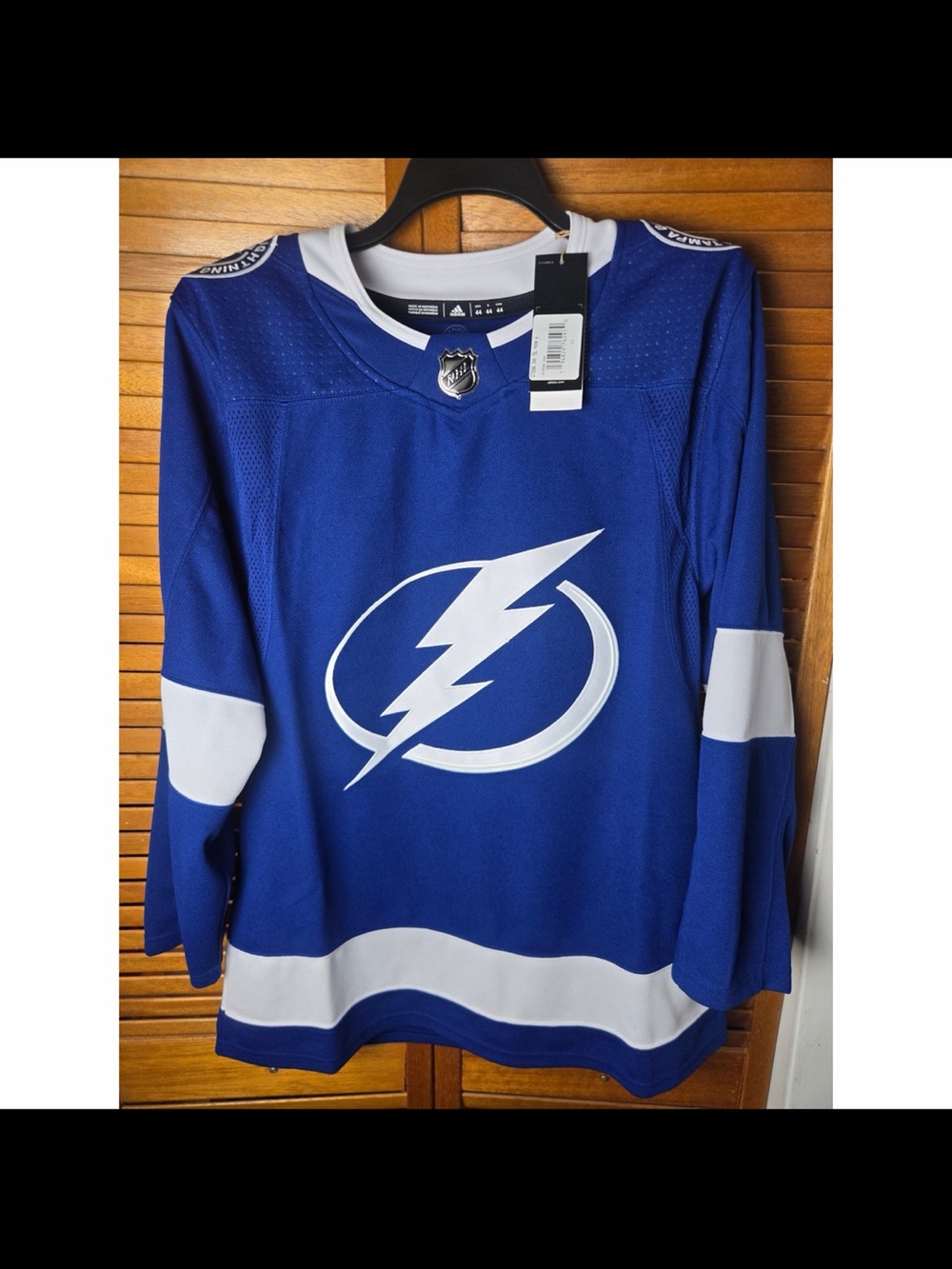 Tampa Bay Lightning Adidas Authentic Home Jersey Mens 44
